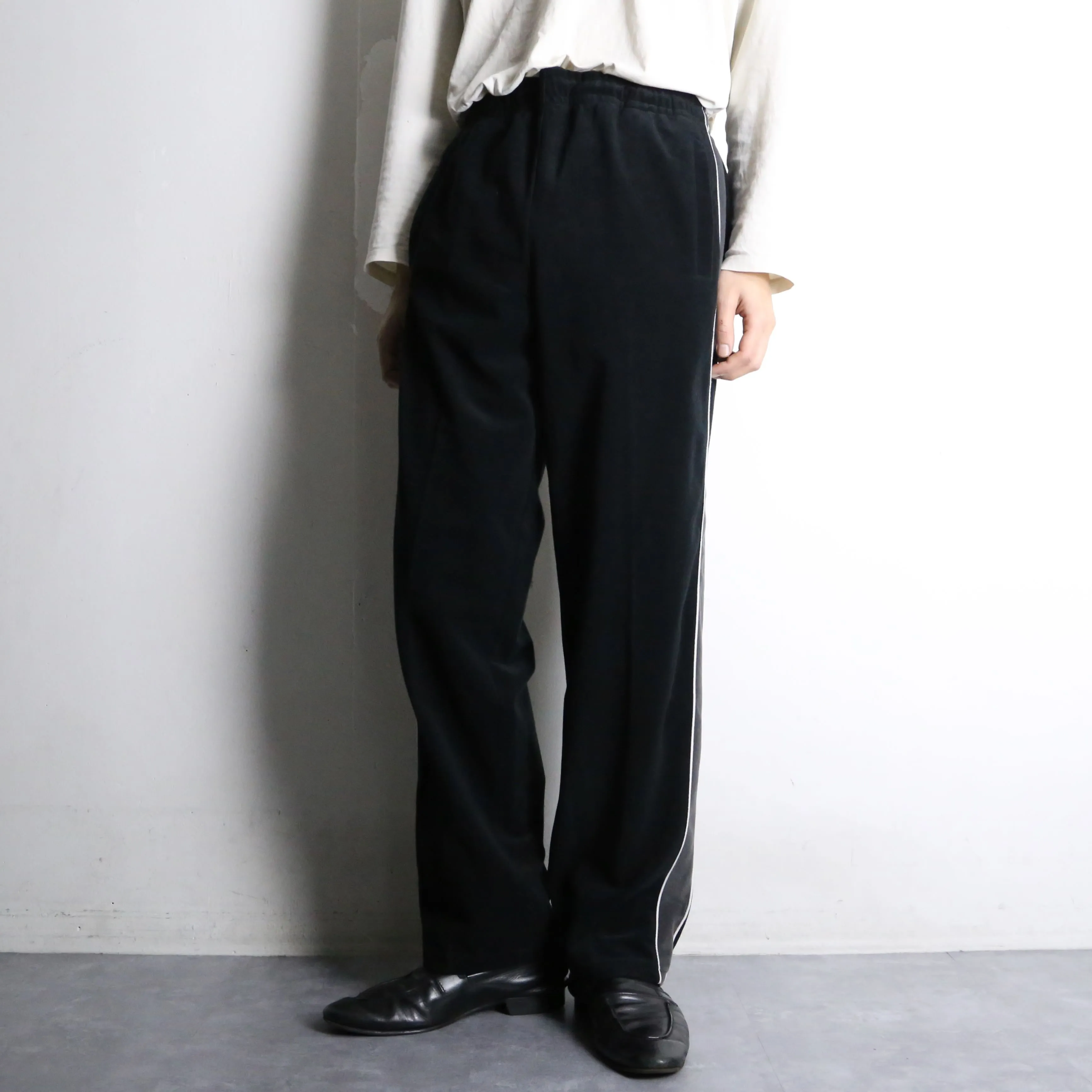 side line black easy pants