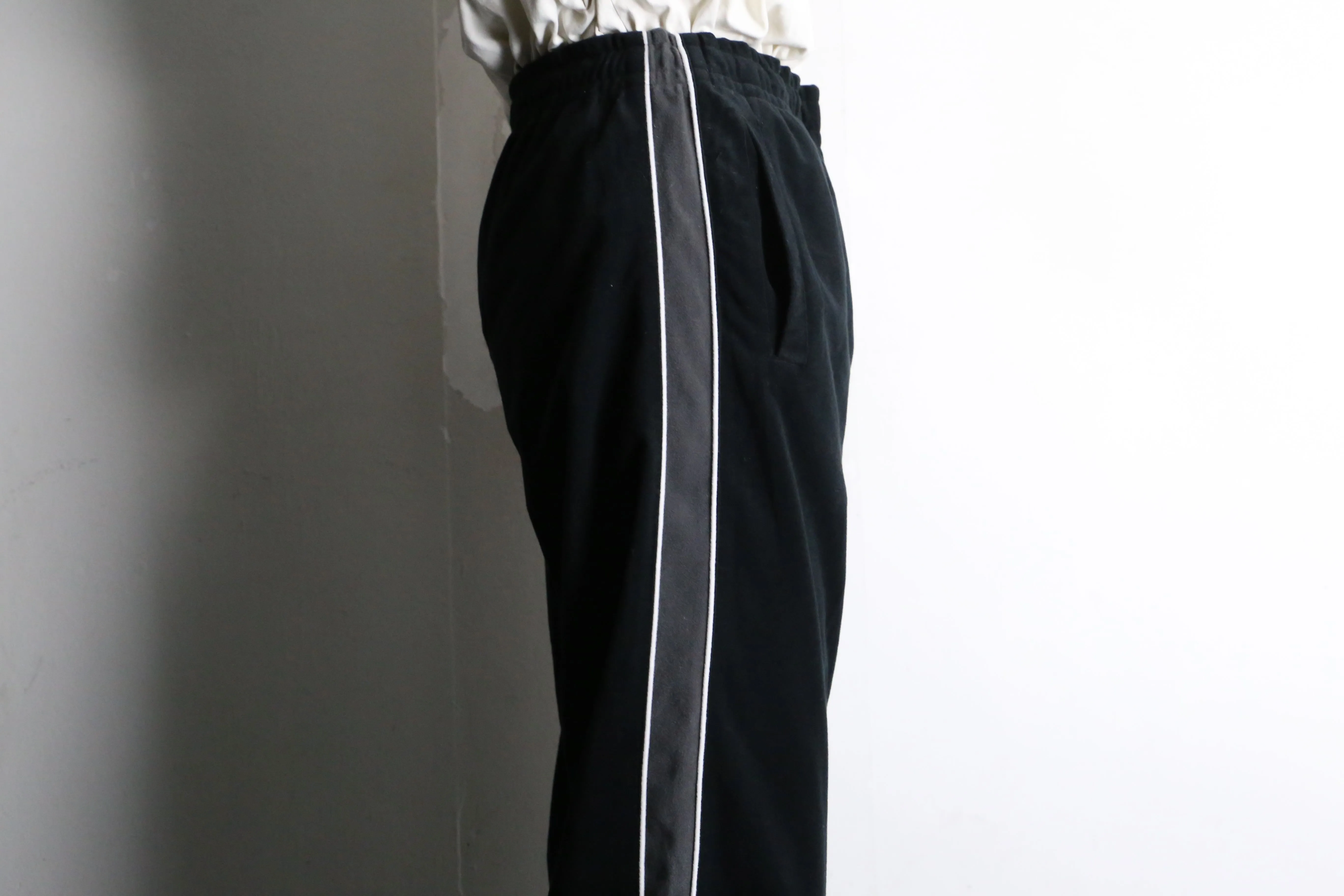 side line black easy pants